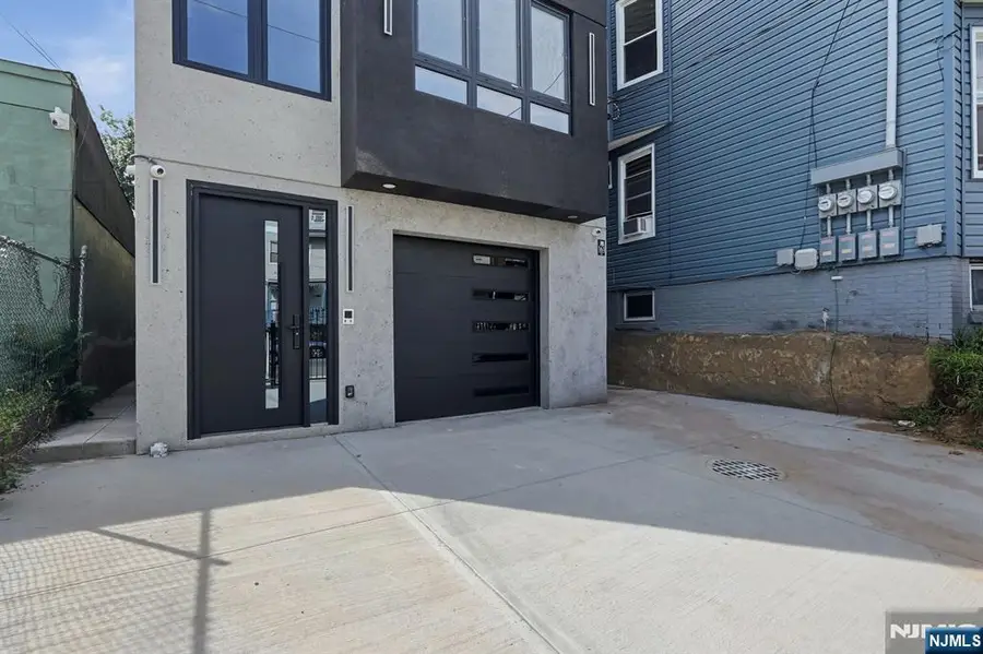161 21st Street, Irvington, NJ 07111 - #2