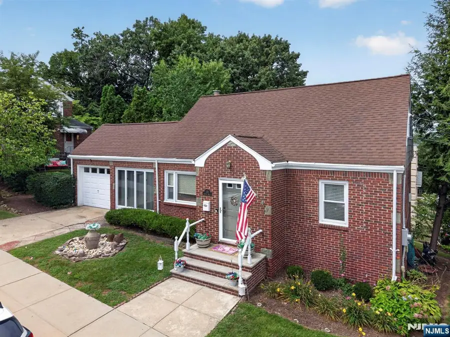 129 Belmohr Street, Belleville, NJ 07109 - #2