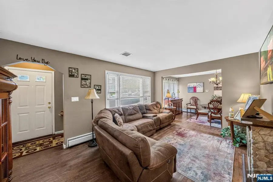 129 Belmohr Street, Belleville, NJ 07109 - #3