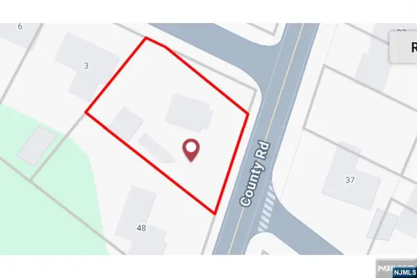 40 County Road, Closter, NJ 07624