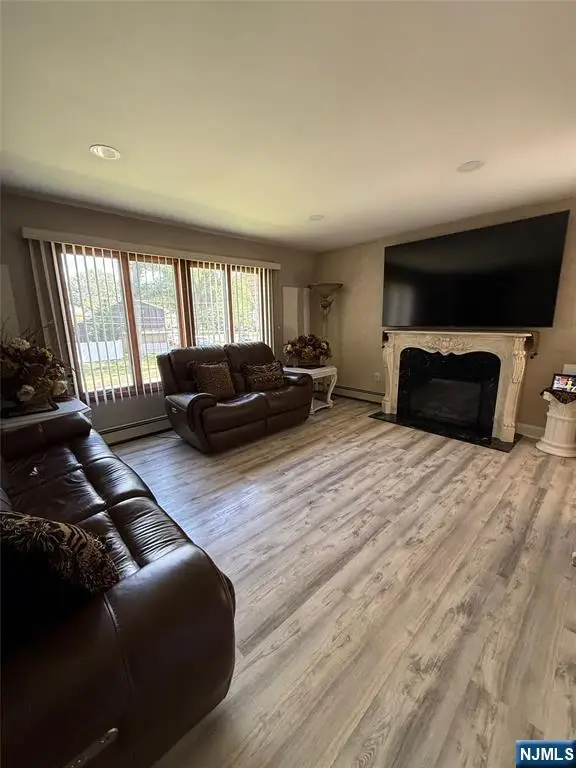 180 S Leswing Avenue, Saddle Brook, NJ 07663 - #2