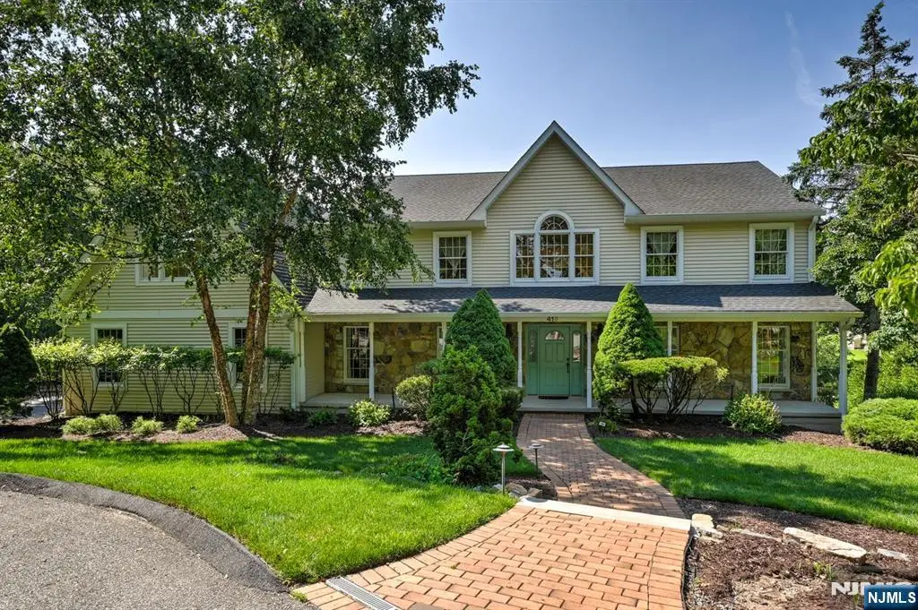416 Hidden Valley Court, Wyckoff, NJ 07481 - #1