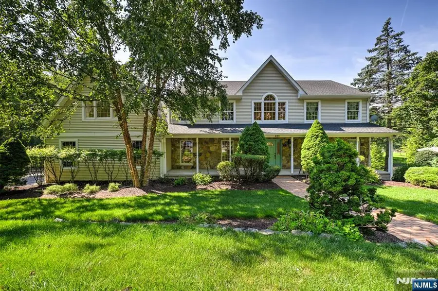 416 Hidden Valley Court, Wyckoff, NJ 07481 - #2