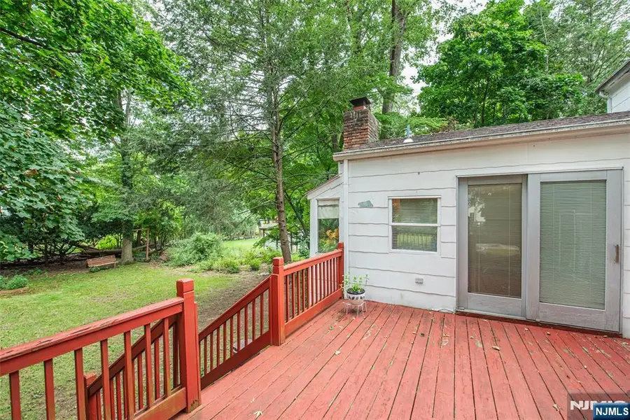 234 E Glen Avenue, Ridgewood, NJ 07450 - #3