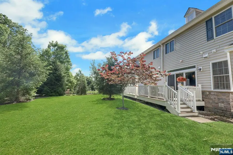 78 Autumn Way 15, Montvale, NJ 07645 - #2