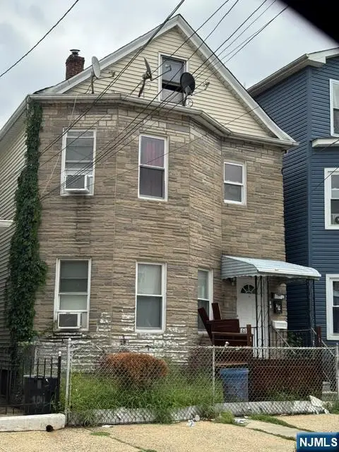 92 10th Street, Passaic, NJ 07055 - #1