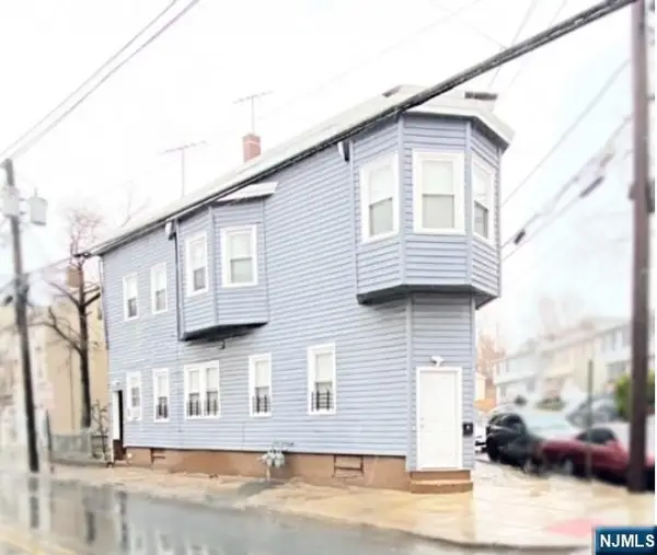 113 E Main Street, Paterson, NJ 07522