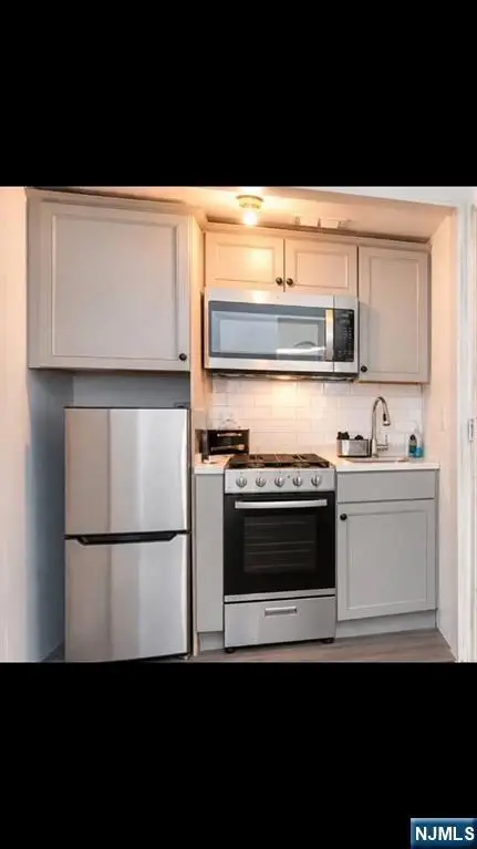 3020-3030 Edwin 5H, Fort Lee, NJ 07024 - #1