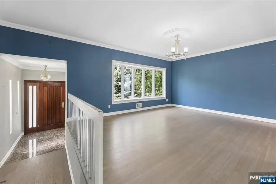 3-07 Dorothy, Fair Lawn, NJ 07410 - #3