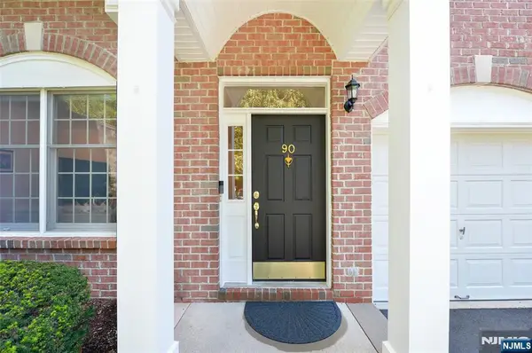 90 Summer Hill Road 90, Wayne, NJ 07470