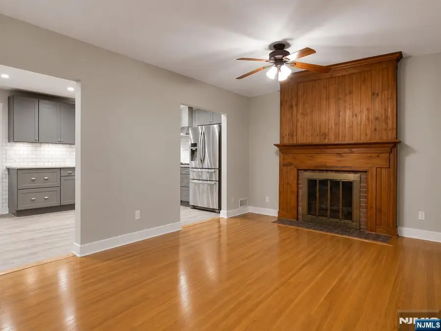 19 W Park Avenue, Park Ridge, NJ 07656 - #2