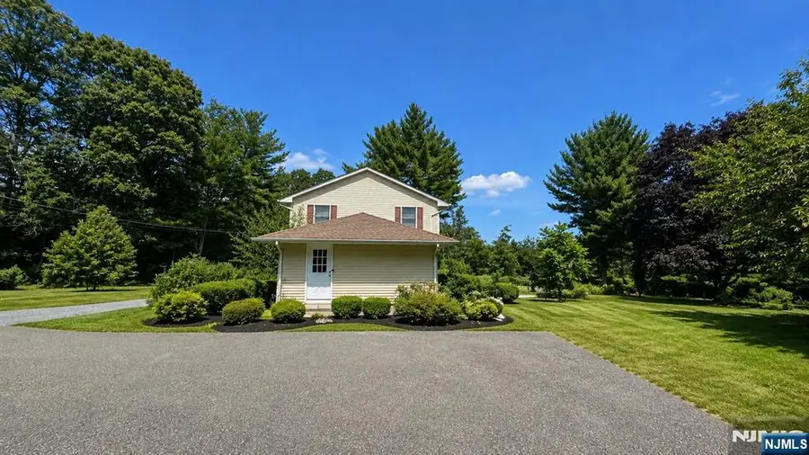 121 Rabbit Hill Road, West Windsor, NJ 08550 - #3