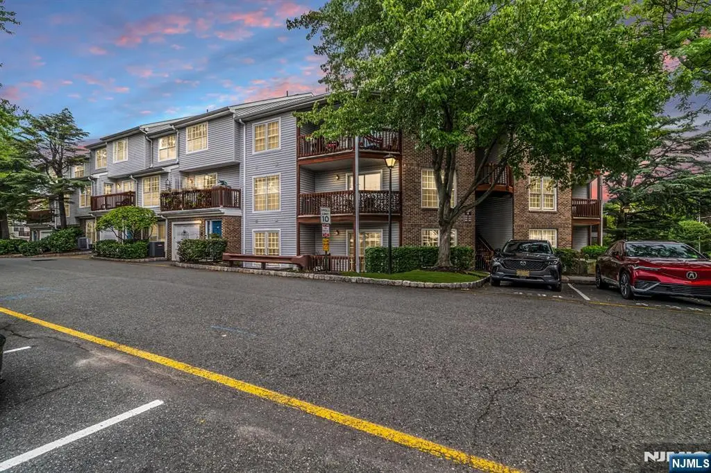 1494 Westgate Drive 4315, Fort Lee, NJ 07024 - #1