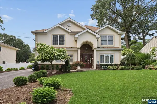 238 Monroe Avenue, Paramus, NJ 07652