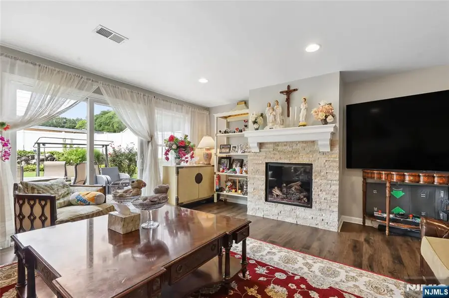 238 Monroe Avenue, Paramus, NJ 07652 - #2