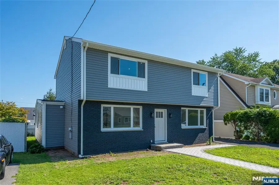 214 Alberta Drive, Saddle Brook, NJ 07663 - #3