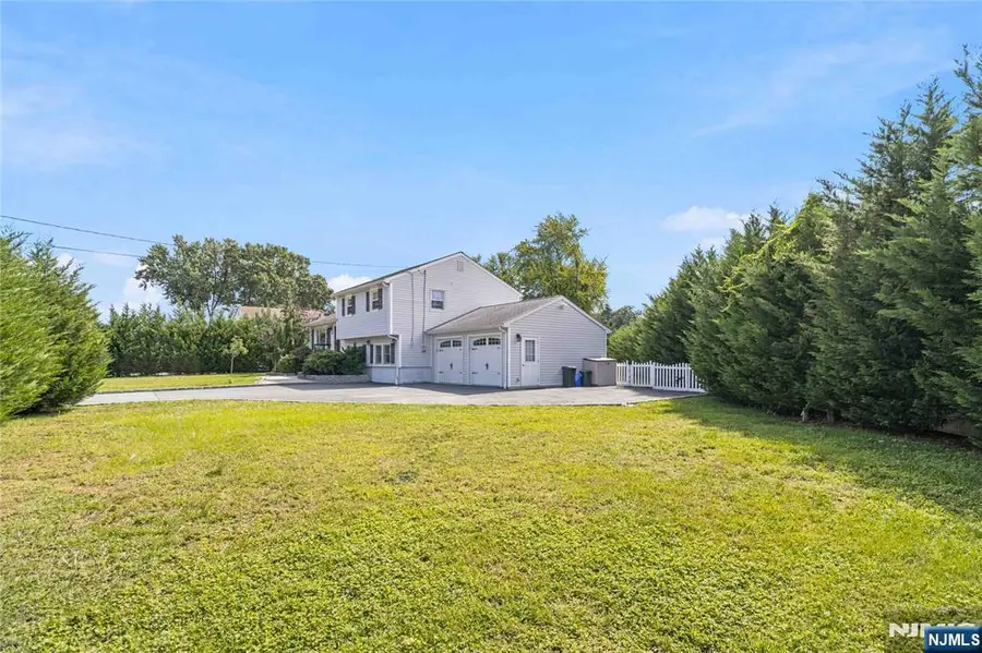 112 Sand Road, Fairfield, NJ 07004 - #3