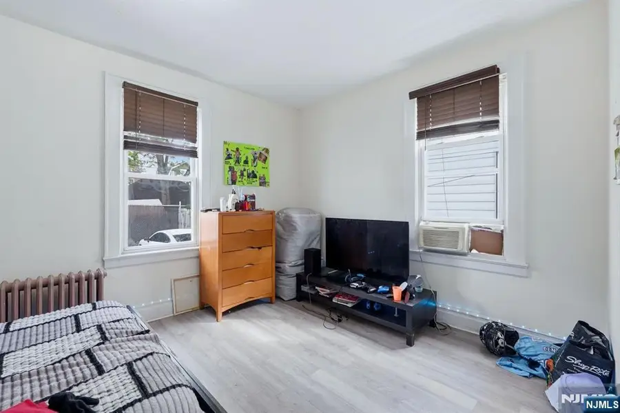 68 Halstead Street, Newark, NJ 07106 - #3