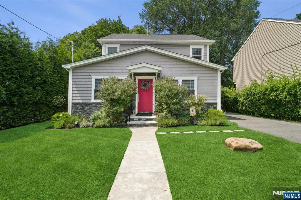10 David Road, Cedar Grove, NJ 07009 - #1