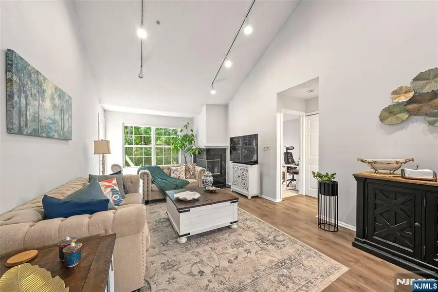 1198 Richmond Road, Mahwah, NJ 07430 - #3