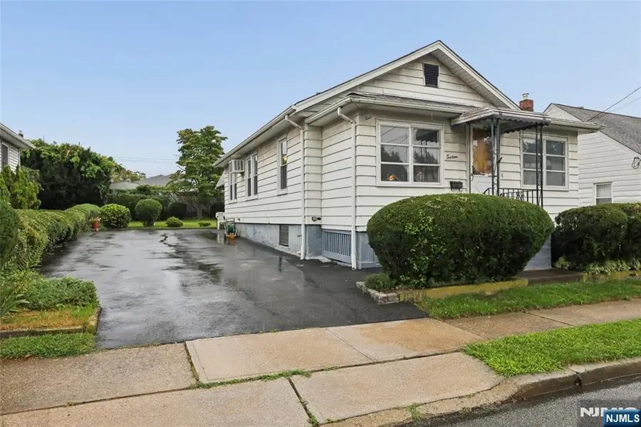 16 Lee Street, Elmwood Park, NJ 07407 - #2