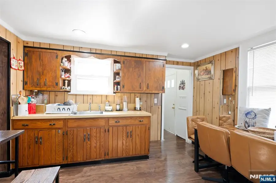 307 Washington Avenue, Hackensack, NJ 07601 - #2