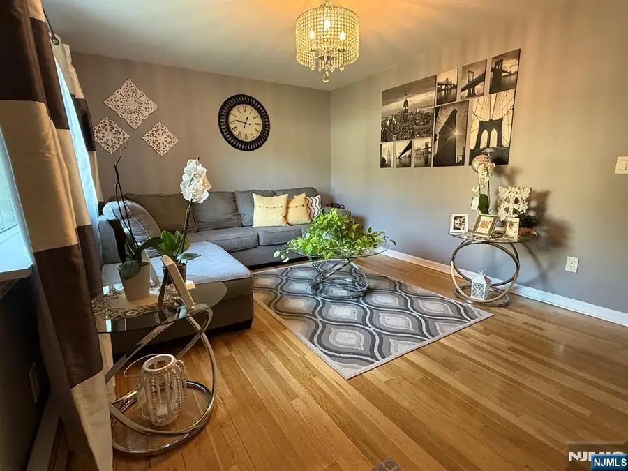 334 4th Avenue, Hawthorne, NJ 07506 - #3
