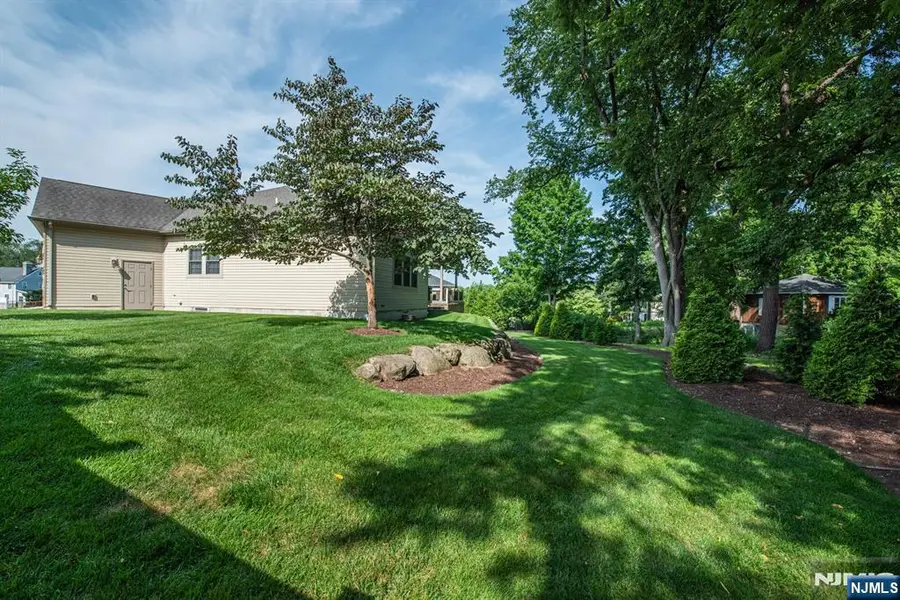 7 Dehart Court, Wayne, NJ 07470 - #3