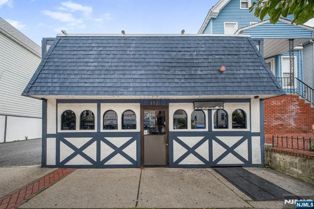 152 Kearny Avenue, Kearny, NJ 07032 - #1
