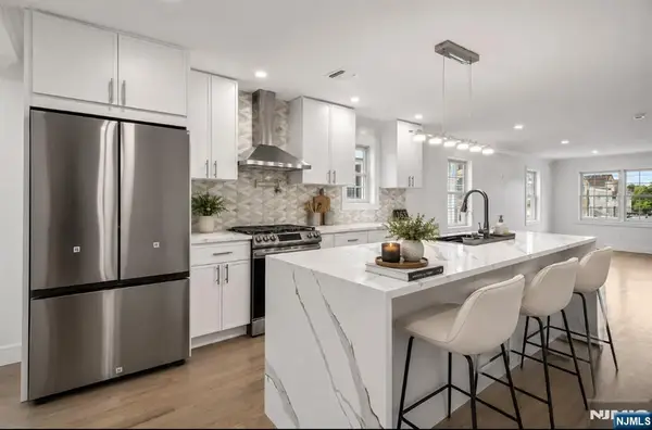 161 Kipp Avenue, Hasbrouck Heights, NJ 07604