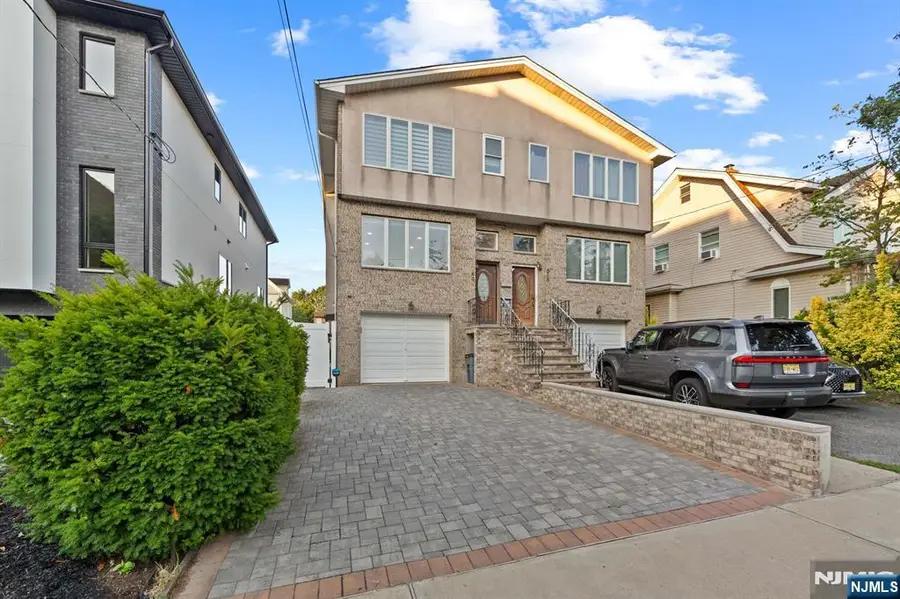 266 Grant Avenue A, Cliffside Park, NJ 07010 - #2