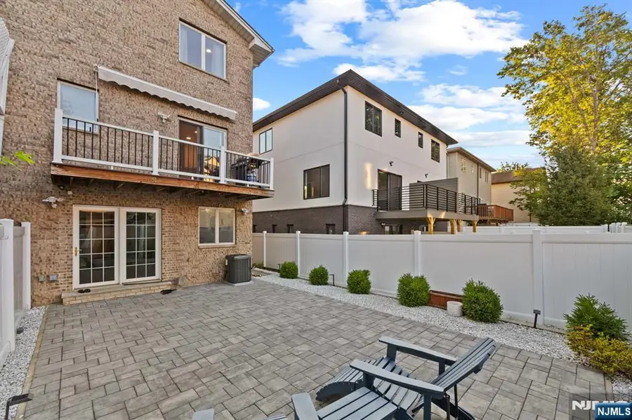 266 Grant Avenue A, Cliffside Park, NJ 07010 - #3