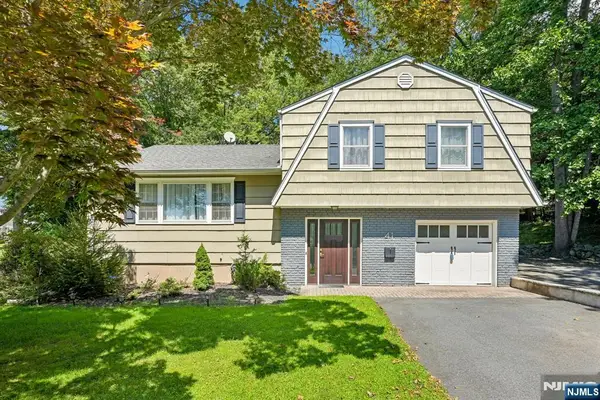 41 Magnolia Avenue, Montvale, NJ 07645