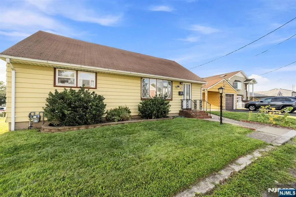 29 Miller Street, Saddle Brook, NJ 07663 - #1