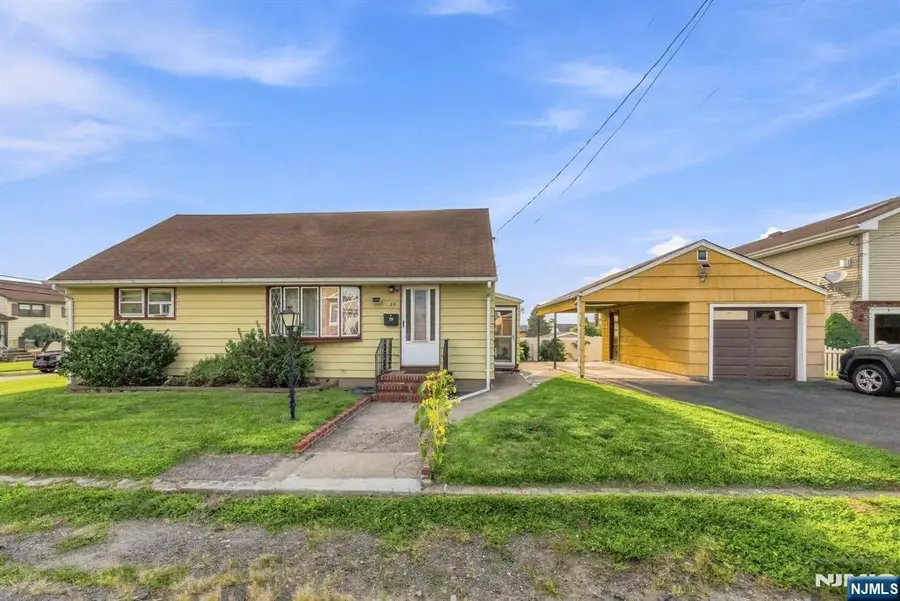 29 Miller Street, Saddle Brook, NJ 07663 - #2