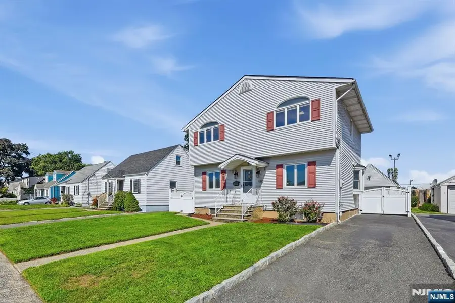 115 Tuella Avenue, Elmwood Park, NJ 07407 - #2