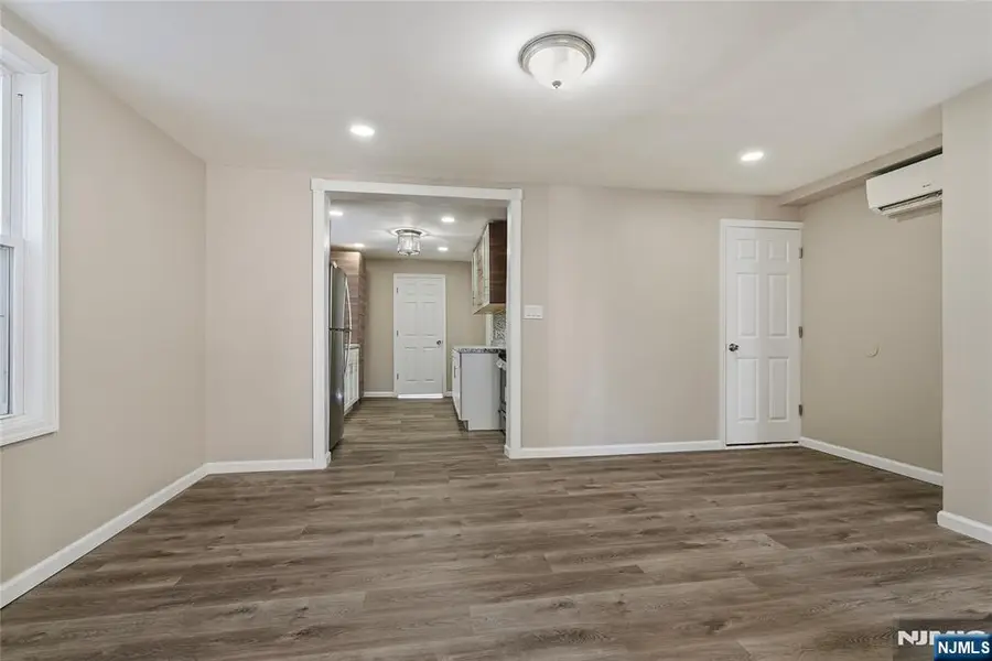 11 Tichenor, Irvington, NJ 07111 - #3