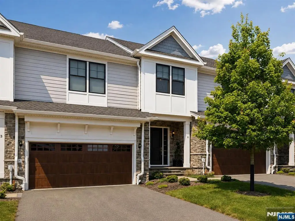 5 St Andrews Circle, River Vale, NJ 07675 - #1
