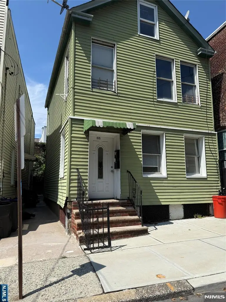 1515 Manhattan Avenue, Union City, NJ 07087 - #1