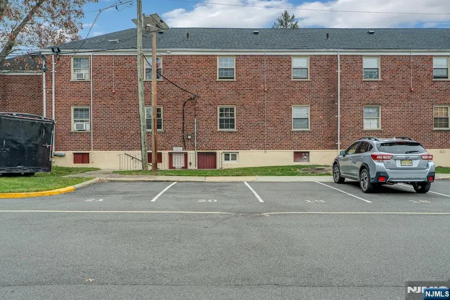 1267 Anderson Avenue 16, Fort Lee, NJ 07024 - #3
