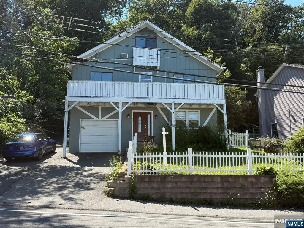 208 Maxim Drive, Hopatcong, NJ 07843 - #1