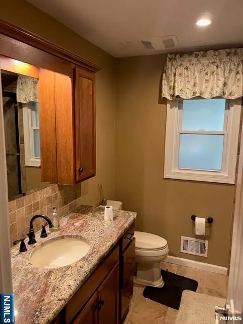 36 River Road, Oakland, NJ 07436 - #1