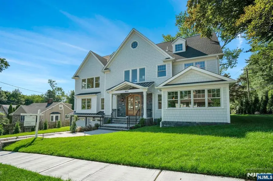 110 Blauvelt Avenue, Ho Ho Kus, NJ 07423 - #2