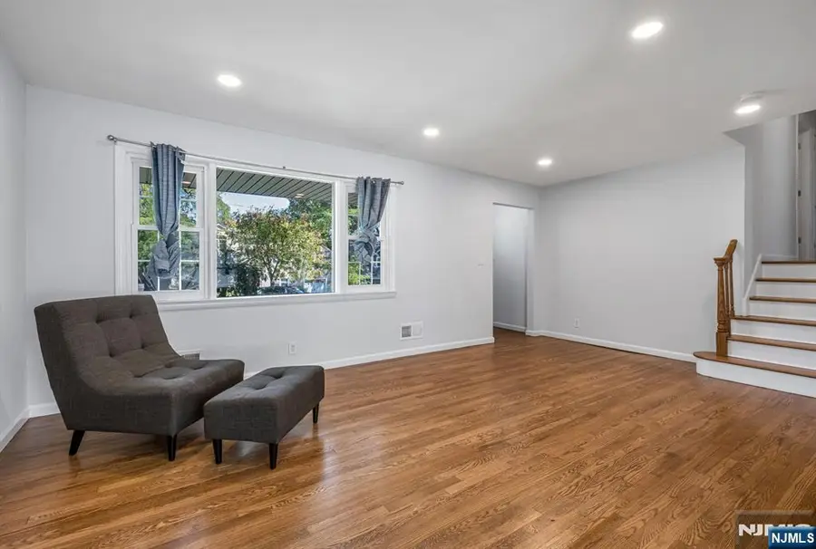 858 Barbara Drive, Teaneck, NJ 07666 - #3