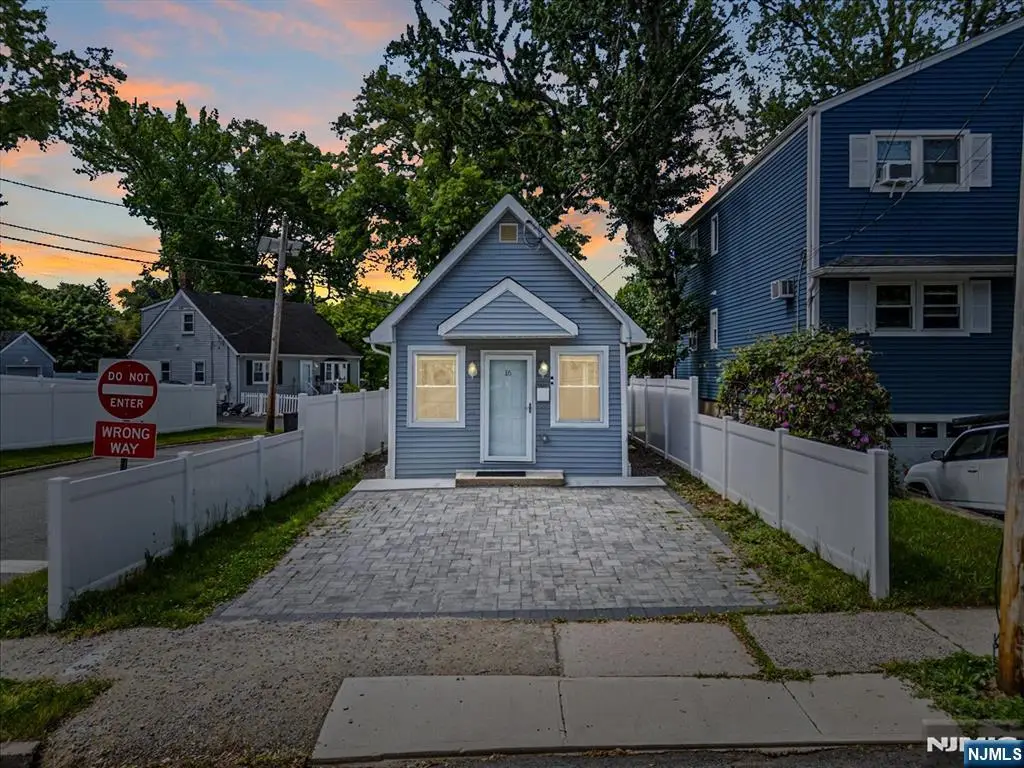 16 W Grove Street, Bogota, NJ 07603 - #1