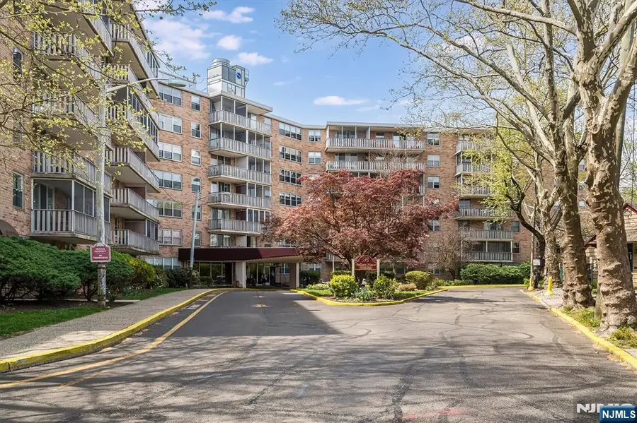 530 Valley, Montclair, NJ 07043 - #3