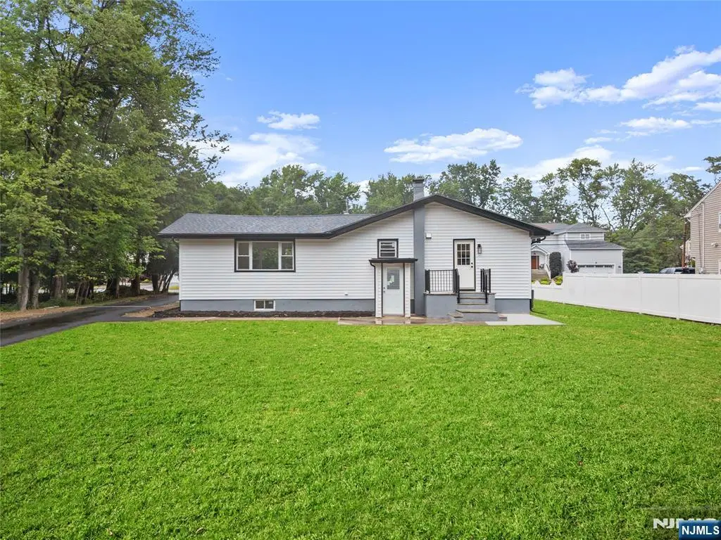 100 Pier Lane, Fairfield, NJ 07004 - #1