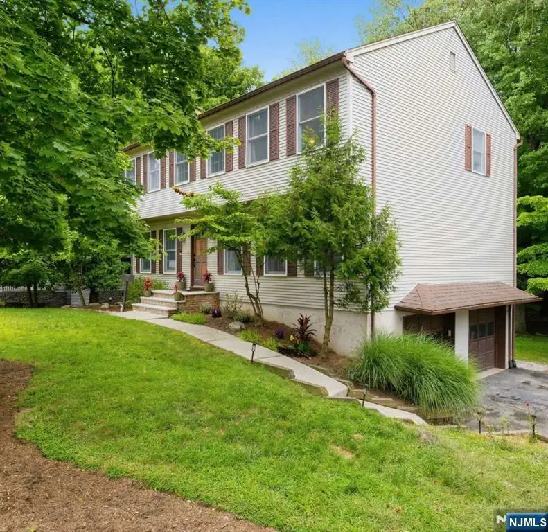 557 Westwood Avenue, River Vale, NJ 07675 - #2