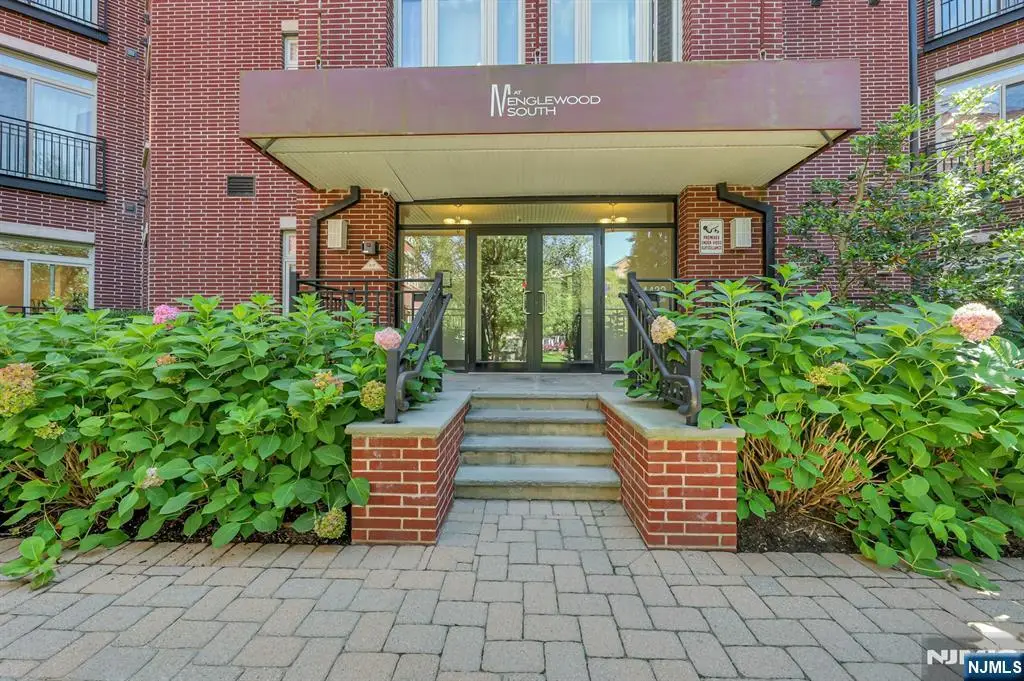 1109 Riverview Avenue 109, Englewood, NJ 07631 - #1