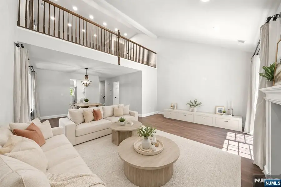 25 Woods Edge Road 25, Old Tappan, NJ 07675 - #2